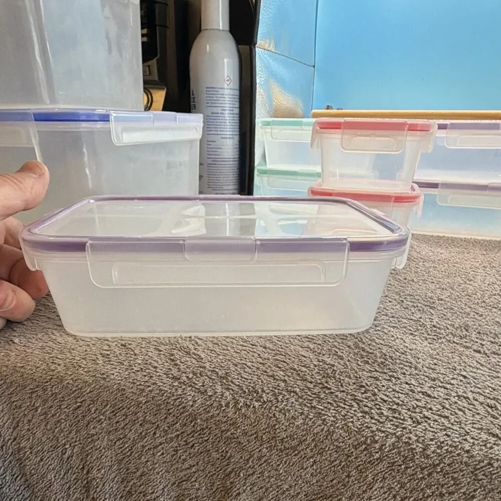 Snapware Clear Plastic Rectangle Storage Container Set 37 oz Snap Lids 9 pc